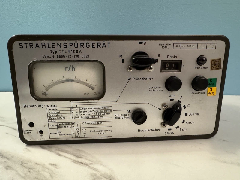 German TTL 6109A Dosimeter